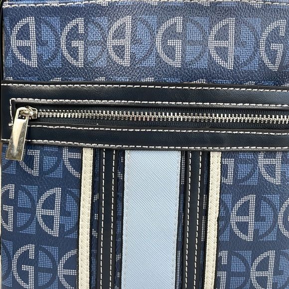 GIANI BERNINI ~ Dasher Center Stripe Faux-Leather Crossbody/Shoulder Bag… - Picture 3 of 10